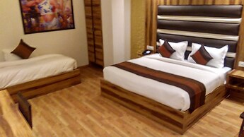Sallow Royal Suites