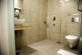 Sallow Royal Suites