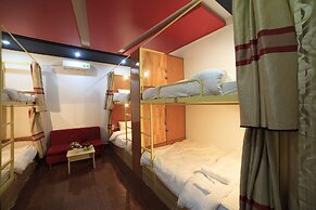 Snooze Hotel