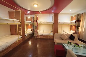 Snooze Hotel