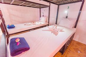 Kafu Hostel & Pool