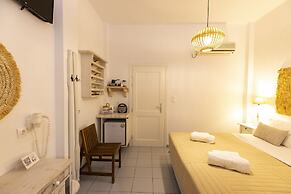 Irini Pension