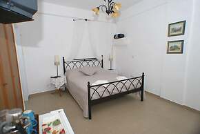 Pension Moschoula