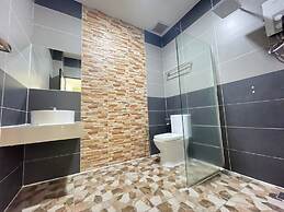 S8 Boutique Hotel