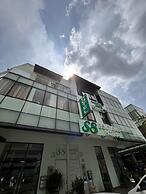 S8 Boutique Hotel