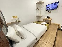 S8 Boutique Hotel