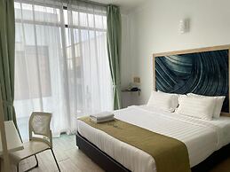 S8 Boutique Hotel