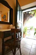Meliti Guesthouse
