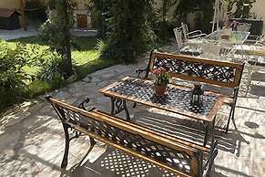 Meliti Guesthouse