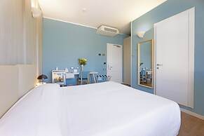 Hotel Riva Del Sole