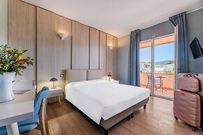Hotel Riva Del Sole