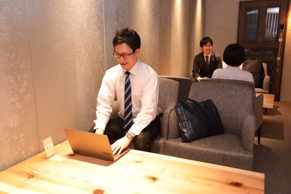Osaka Corona Hotel
