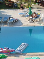 Ant Apart Hotel