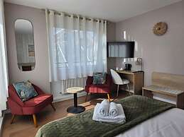 Brit Hotel Des Halles