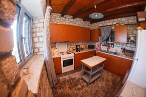 Stone Maisonettes