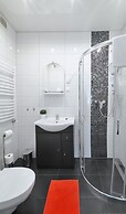 7th Room Guest House