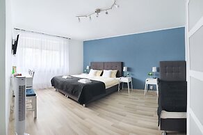 7th Room Guest House