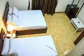 Midtown Hostel