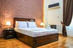 Midtown Hostel