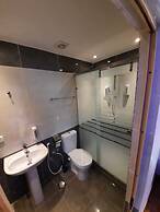 Midtown Hostel