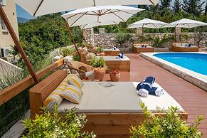 Kis Residence