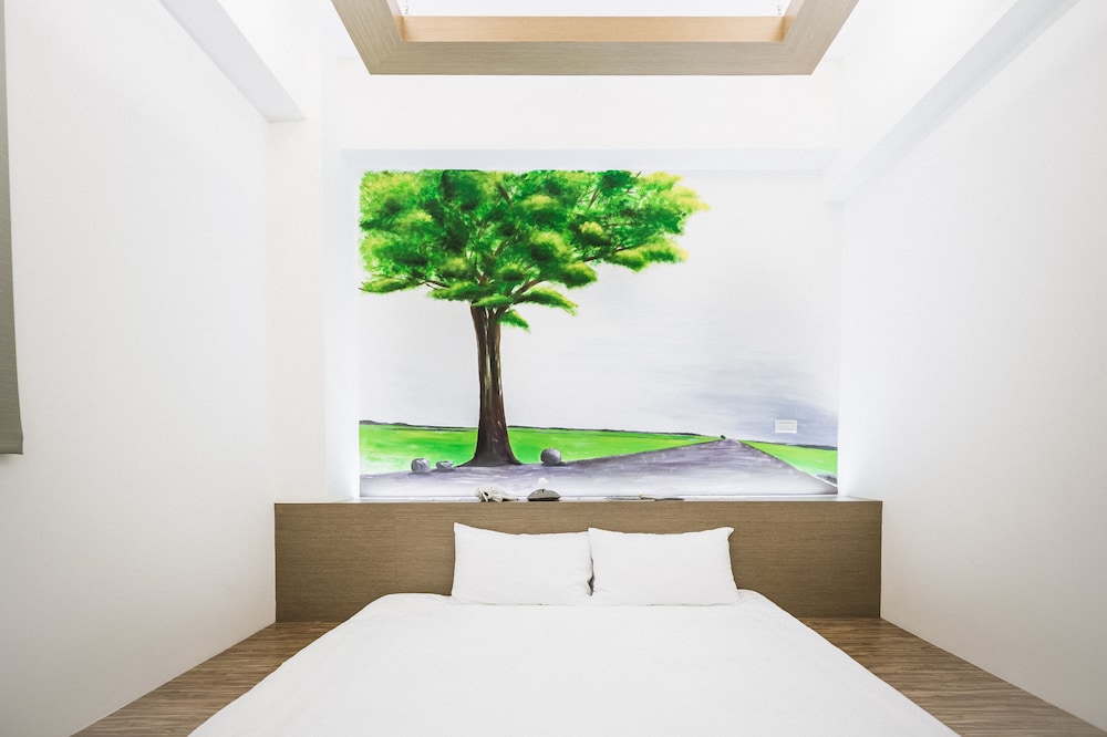 Tiin Tinn - Rivershore B&B