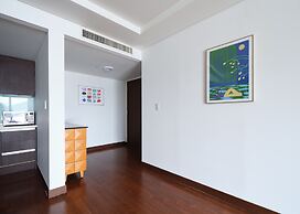Adonis Hotel