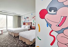 Adonis Hotel