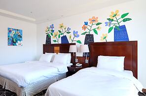 Adonis Hotel
