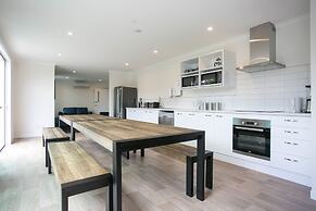 Podium Lodge