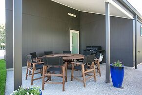 Podium Lodge