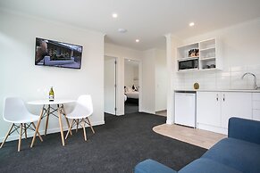 Podium Lodge