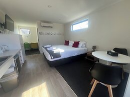 Podium Lodge