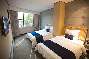 Arrivee Hotel