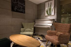 Arrivee Hotel