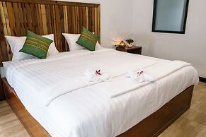 Baan Chankaew Hotel