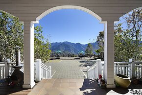 Aurora Villa