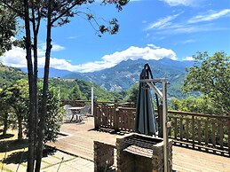 Aurora Villa