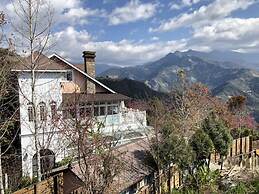 Aurora Villa