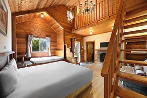 Aurora Villa