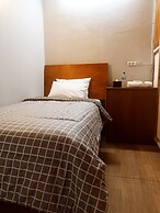 Watu Agung Guest House