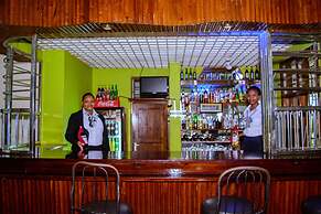 Kilimanjaro Crane Hotel