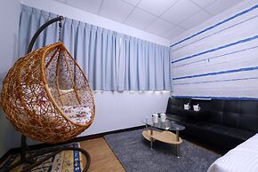 Traveler Station