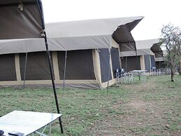 Serengeti Wildebeest Camp