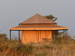 Serengeti Wildebeest Camp