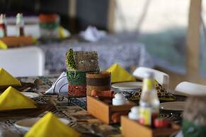 Serengeti Wildebeest Camp