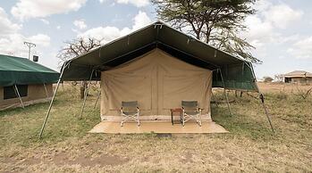 Serengeti Wild Camps