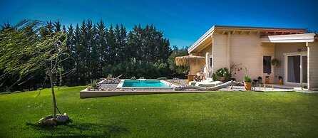 Driftwood Villa