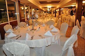 Alba Ankara Hotel