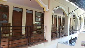 Centro Bajo Hotel
